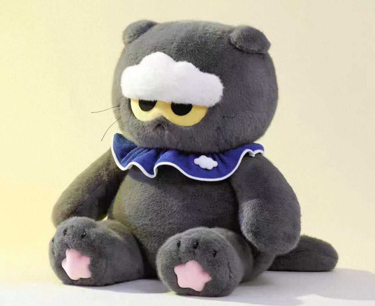 G-Dragon-branded Doll(ZOA)